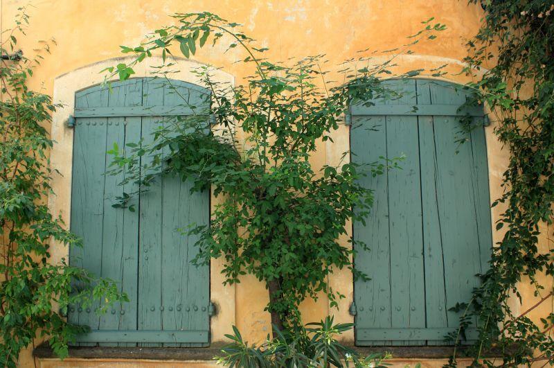 Pour la sécurité enfants - Bien fermer la porte après votre départ